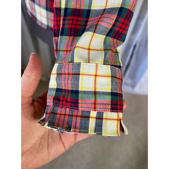 button up blouse ruffle collar plaid red green cream - Picture 9 of 12